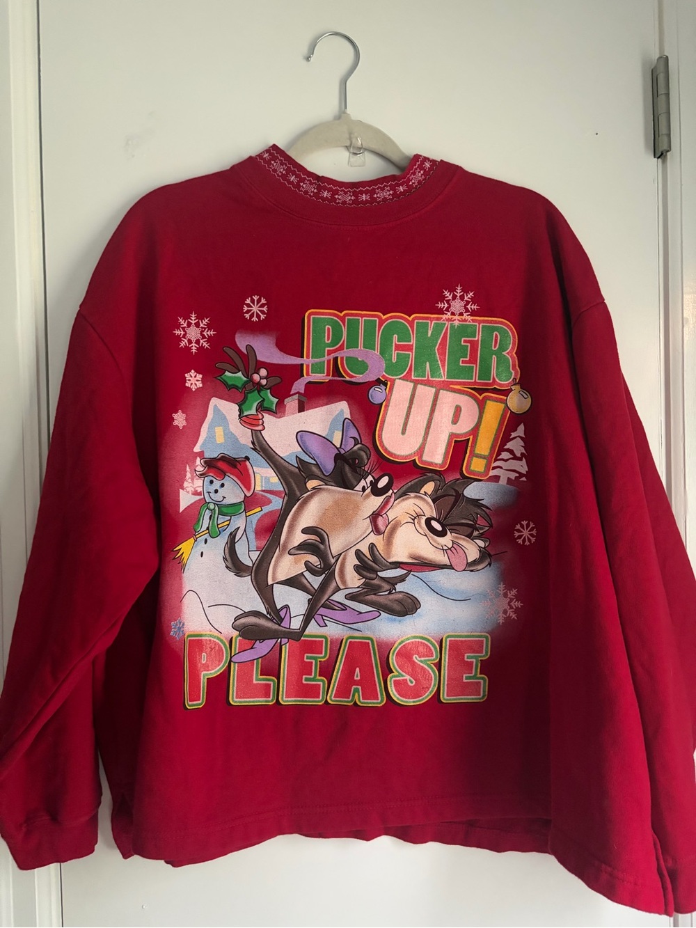 Warner Bros. Red 'Pucker Up!' Taz Holiday Crewneck Sweater